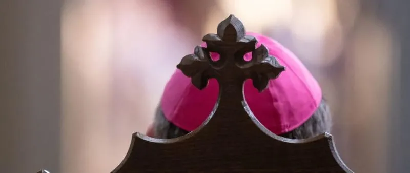 Historia hierarchii religijnej