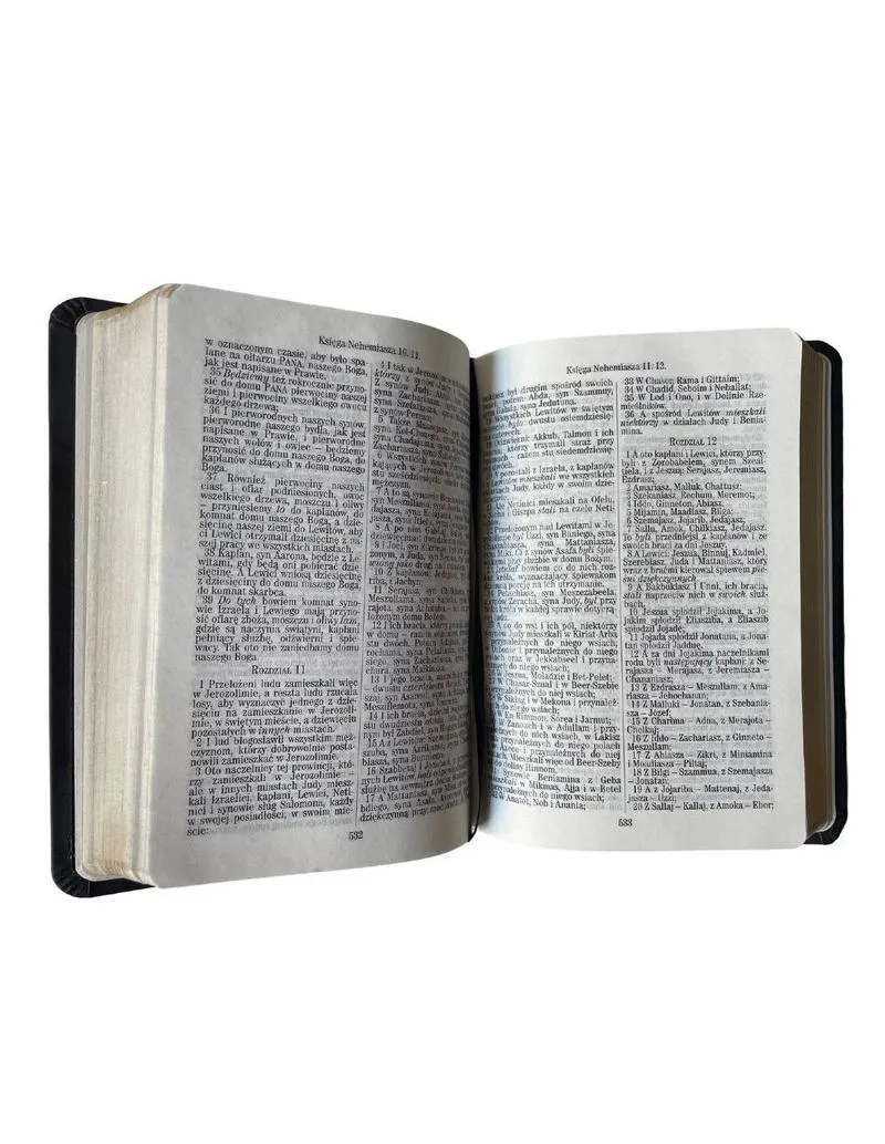 Różnice między Biblią Gdańską a uwspółcześnioną