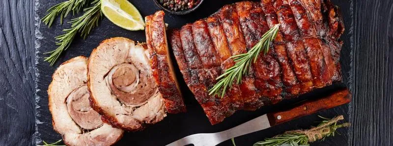 Świąteczne pieczenie z mięsa