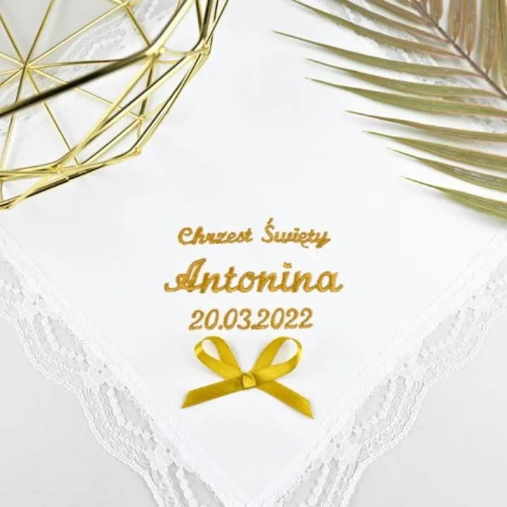 Symbolika szatki chrzcielnej